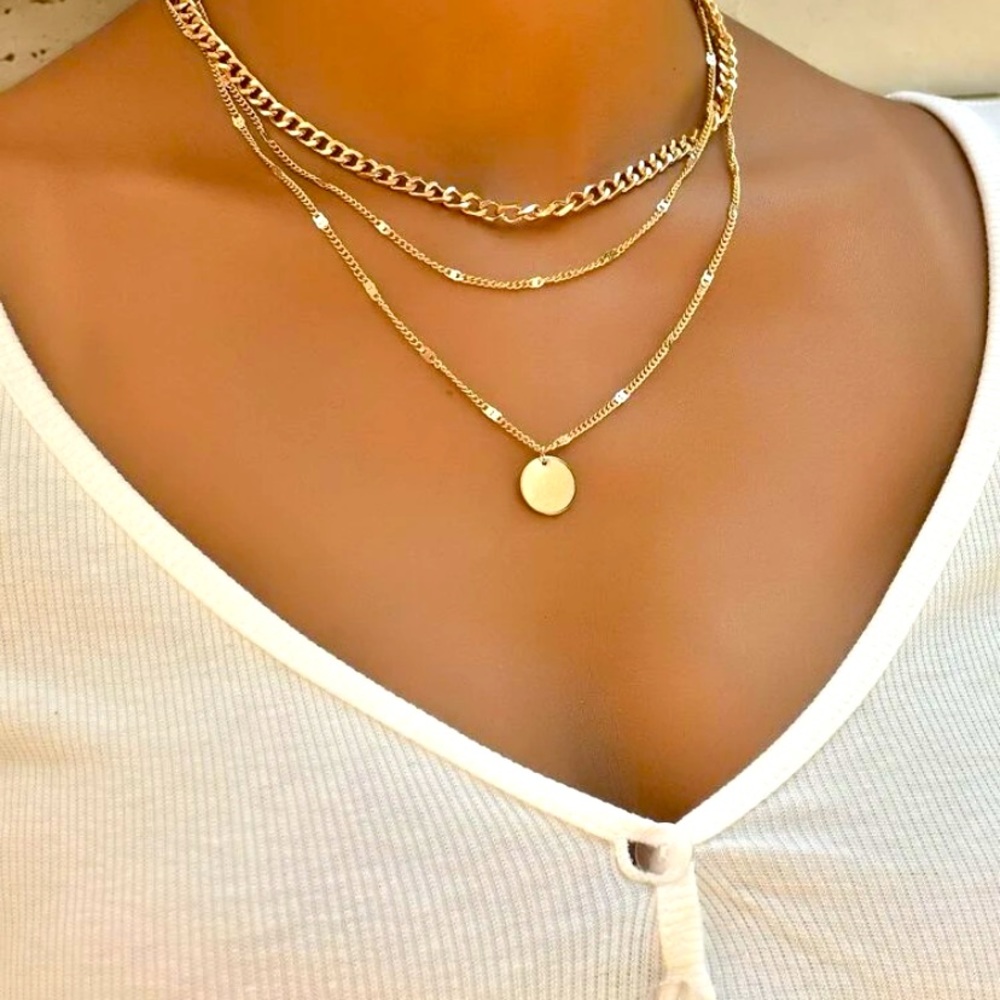 💕 Gold Disc Charm Layered Necklace